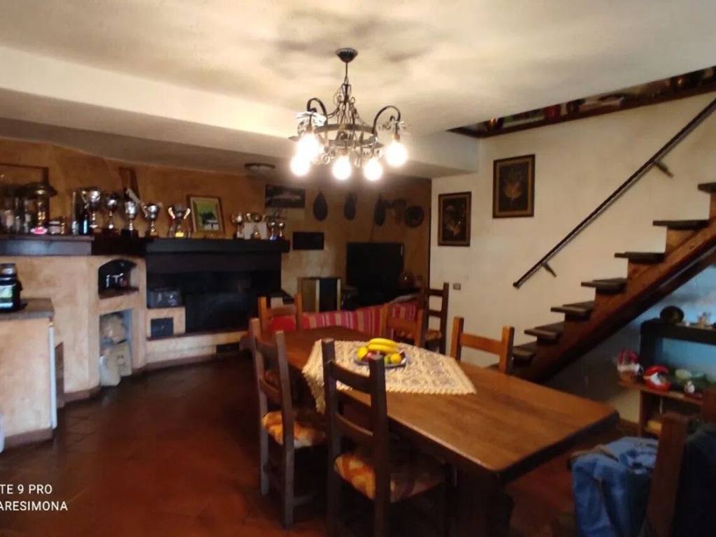 Rustico / casale a Camaiore in Via Di Buchignano S.N.C. - Foto 3