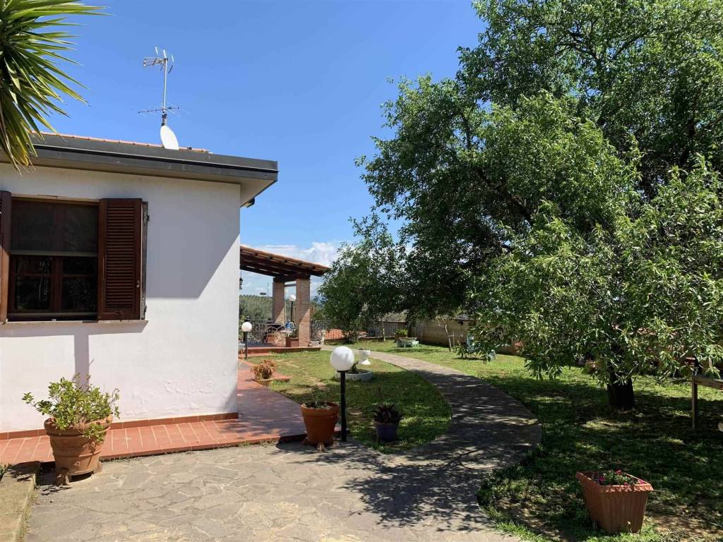 Casa indipendente a Piombino - Foto 4