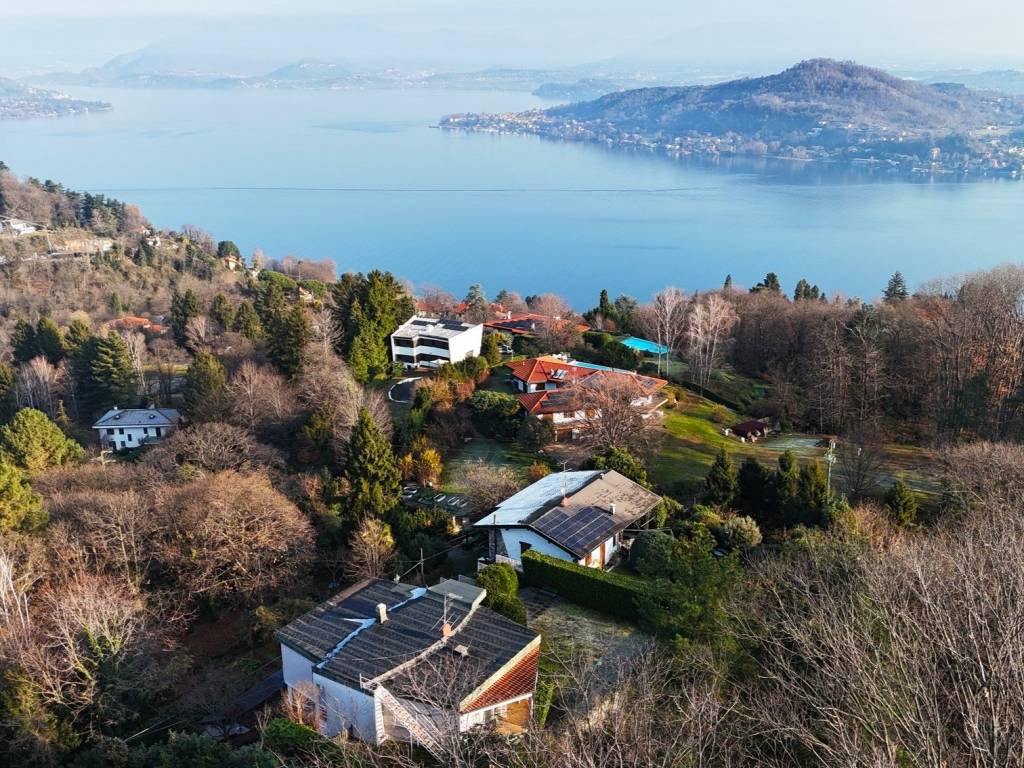 Villa a Arona in Via Vergante - Foto 2