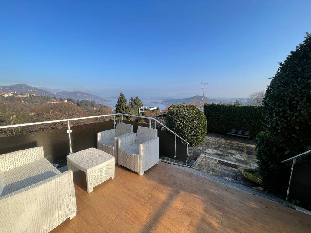 Villa a Arona in Via Vergante - Foto 3