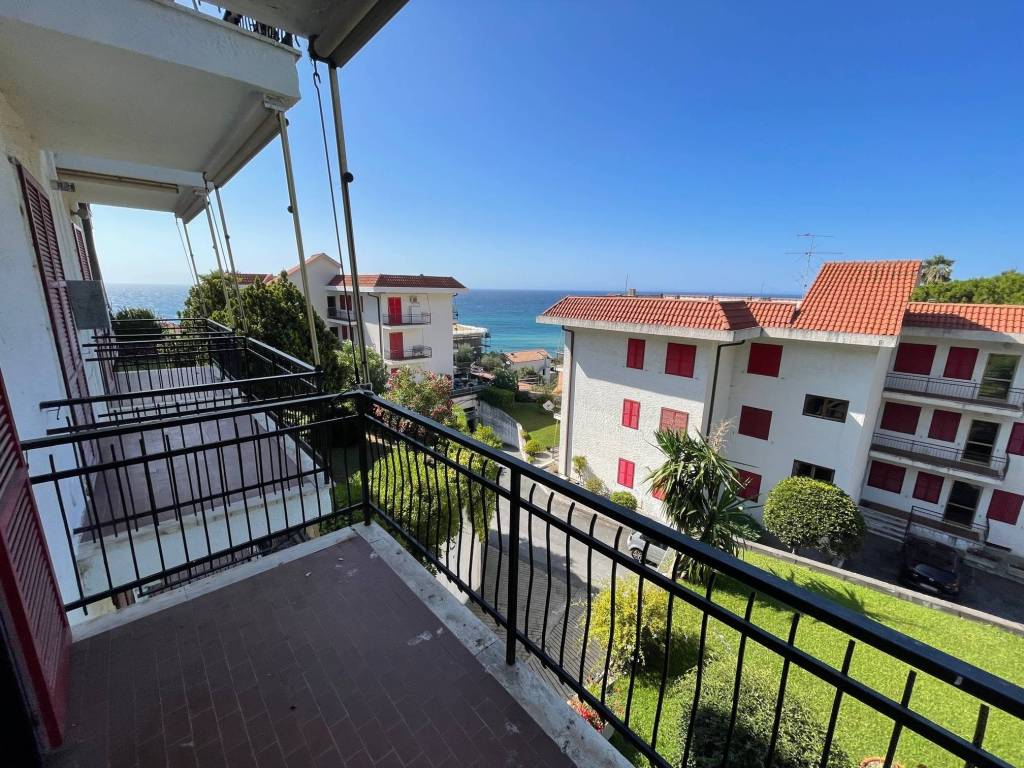 Appartamento a Cipressa in Strada Nuova, 27 - Foto 3