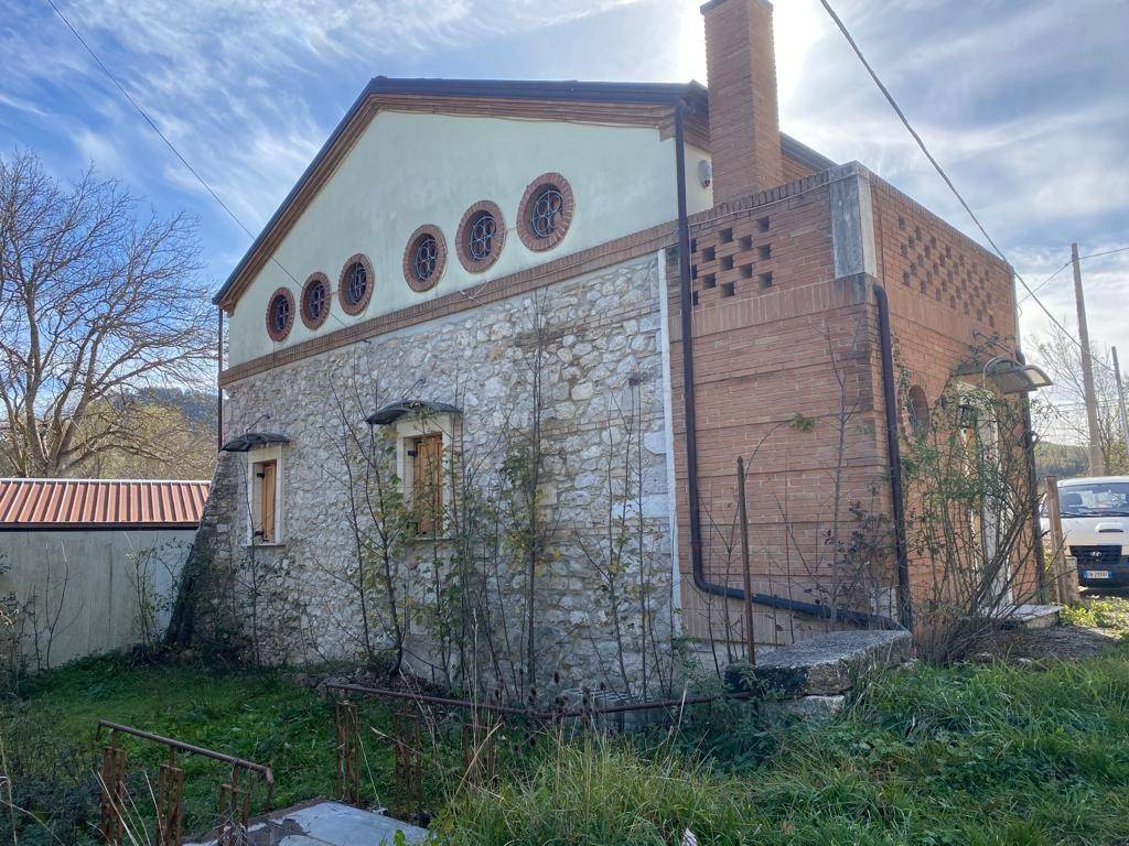 Villa a Castel di sangro in Via Vallocchie - Foto 5