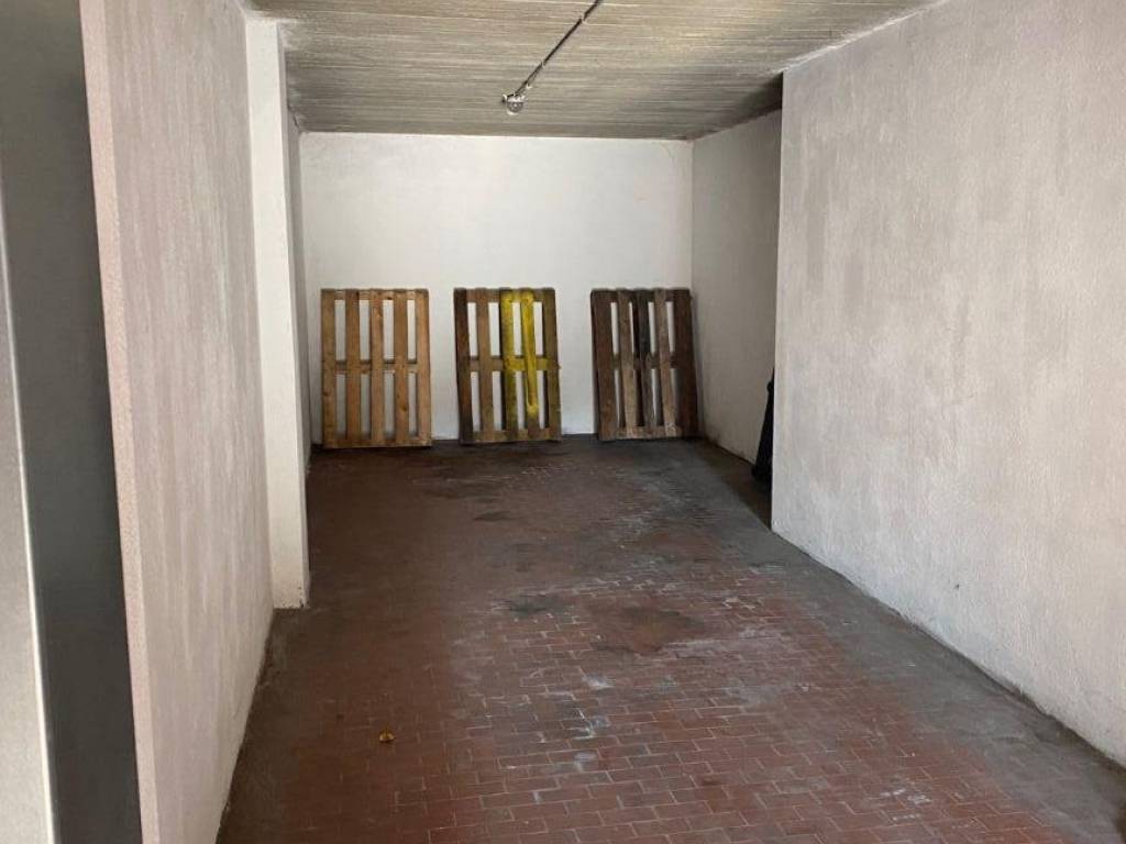 Box / garage a Collegno in Via Andrea Costa, 32 - Foto 4