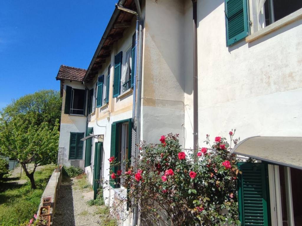 Appartamento a Verbania in Via Ticino - Foto 4