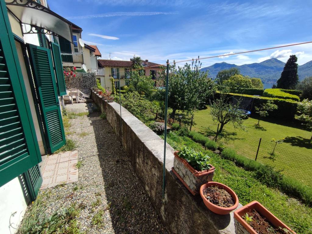 Appartamento a Verbania in Via Ticino - Foto 5