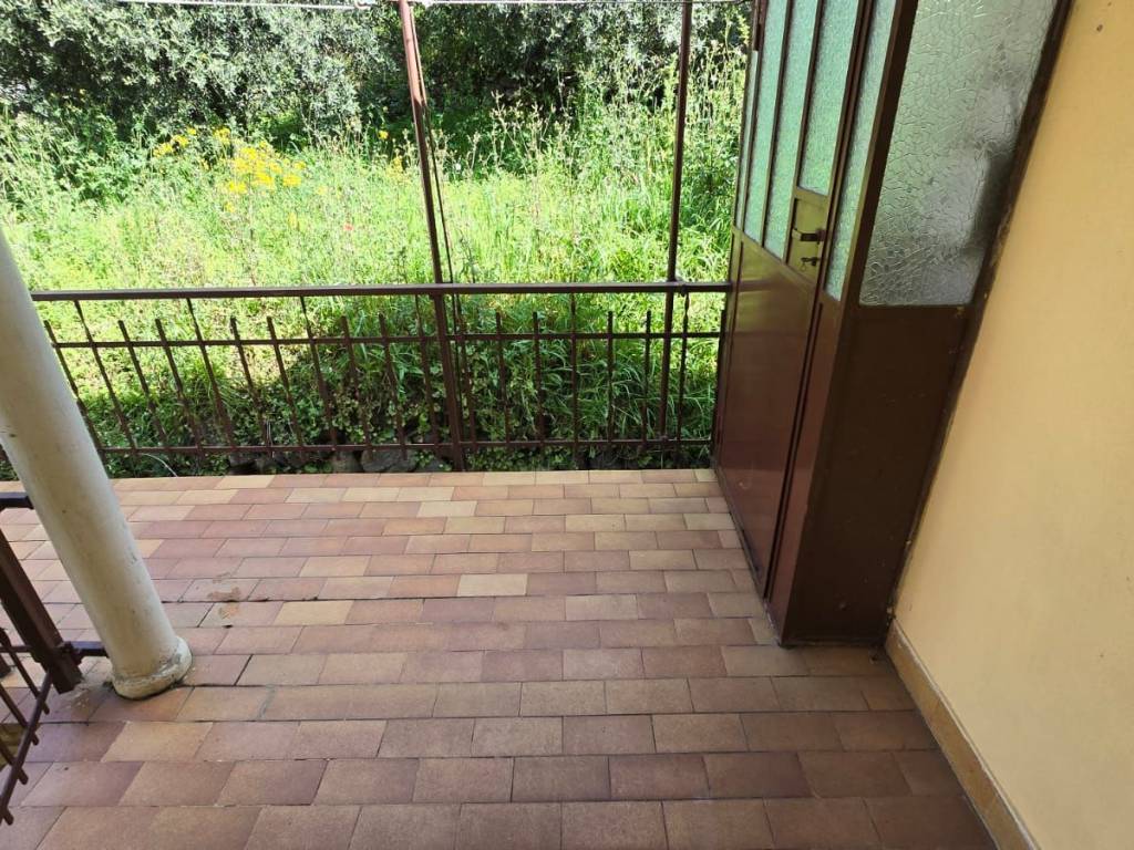 Appartamento a Varazze in Via Emilio Vecchia - Foto 2
