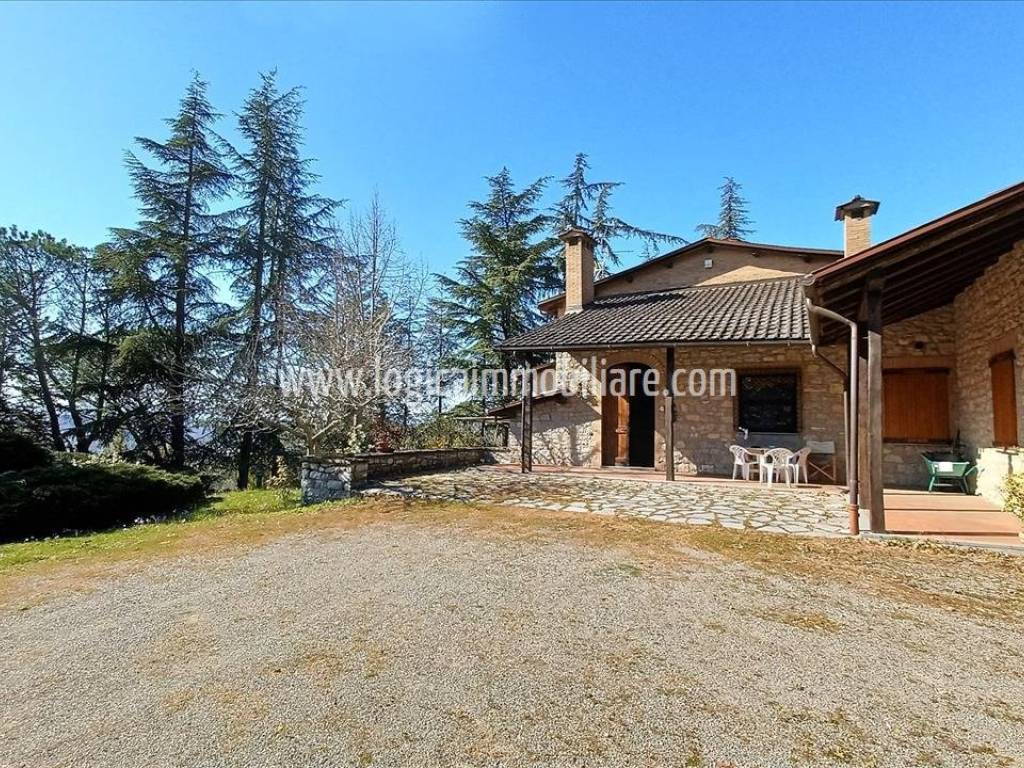 Villa a Paciano in Via della Libertà - Foto 5