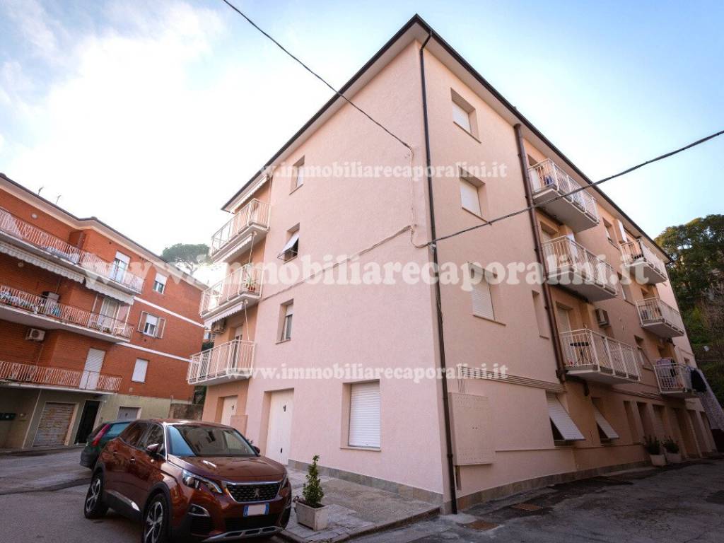 Appartamento a Recanati in Piazzale Europa - Foto 1