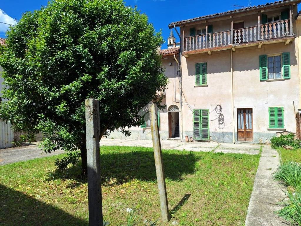 Rustico / casale a Montiglio monferrato in Via Piave di Scandeluzza, 11 - Foto 2