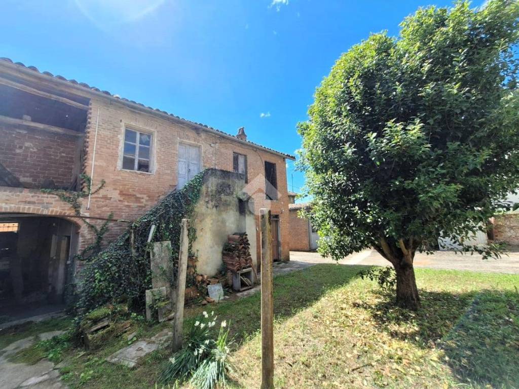 Rustico / casale a Montiglio monferrato in Via Piave di Scandeluzza, 11 - Foto 4
