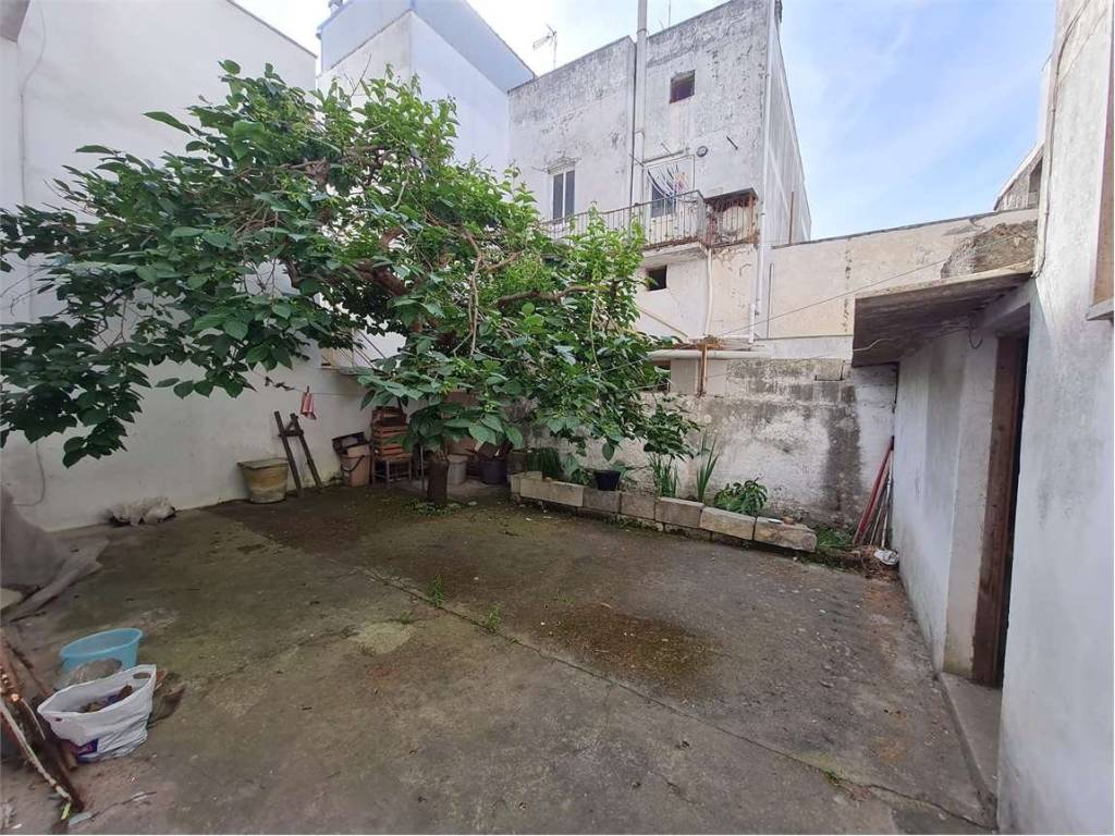 Appartamento a Cutrofiano in Via Custoza , 46 - Foto 2