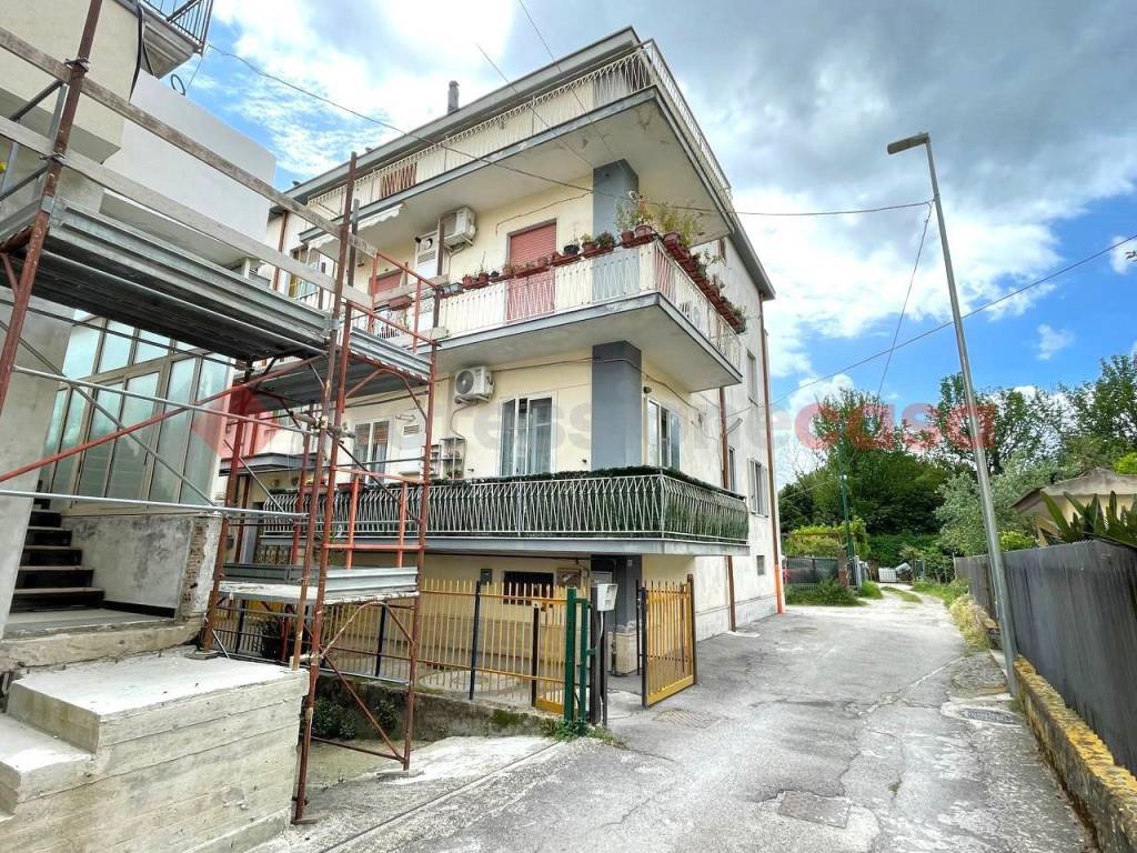 Appartamento a Roccapiemonte in Via della Pace, 51 - Foto 2