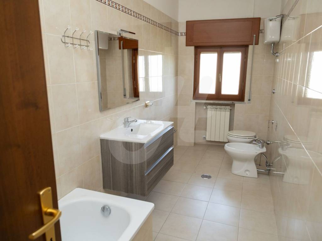 Appartamento a San giorgio del sannio in Via Gustavo Baldassarre - Foto 5