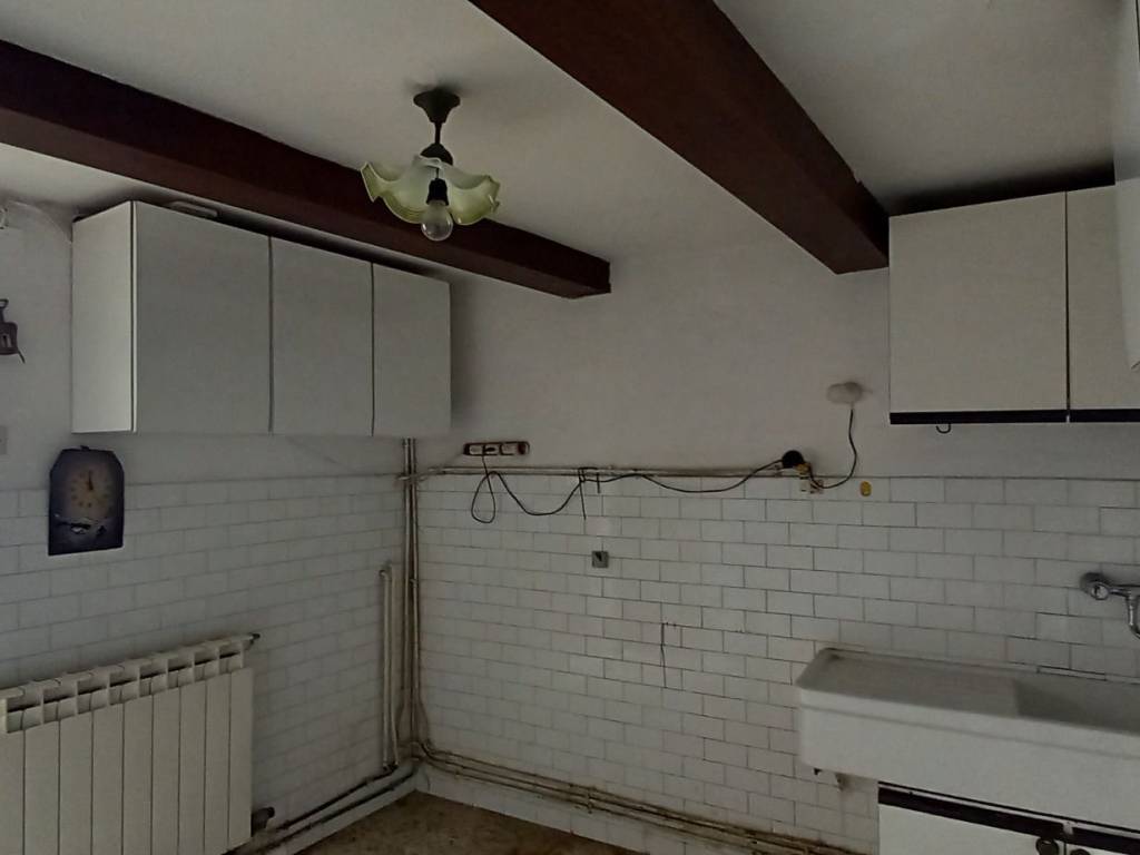 Palazzo / stabile a Agugliano in Castel d'Emilio - Foto 4