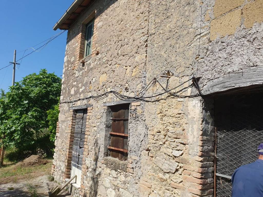 Rustico / casale a Poggio nativo in Via Salaria - Foto 4