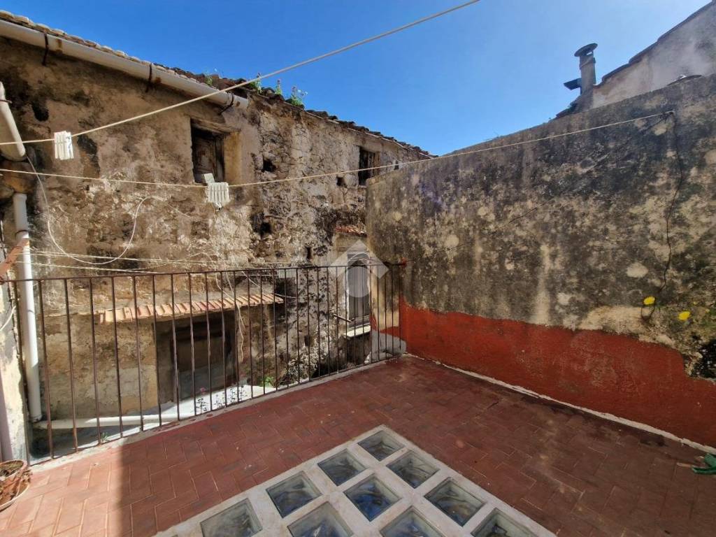 Appartamento a Sant'agata de' goti in Via Francesco Picone - Foto 4