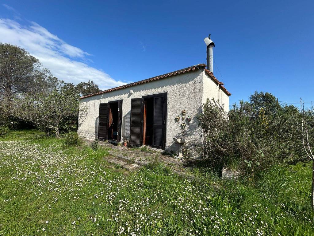 Villa a Aprilia in Via Trigno - Foto 4