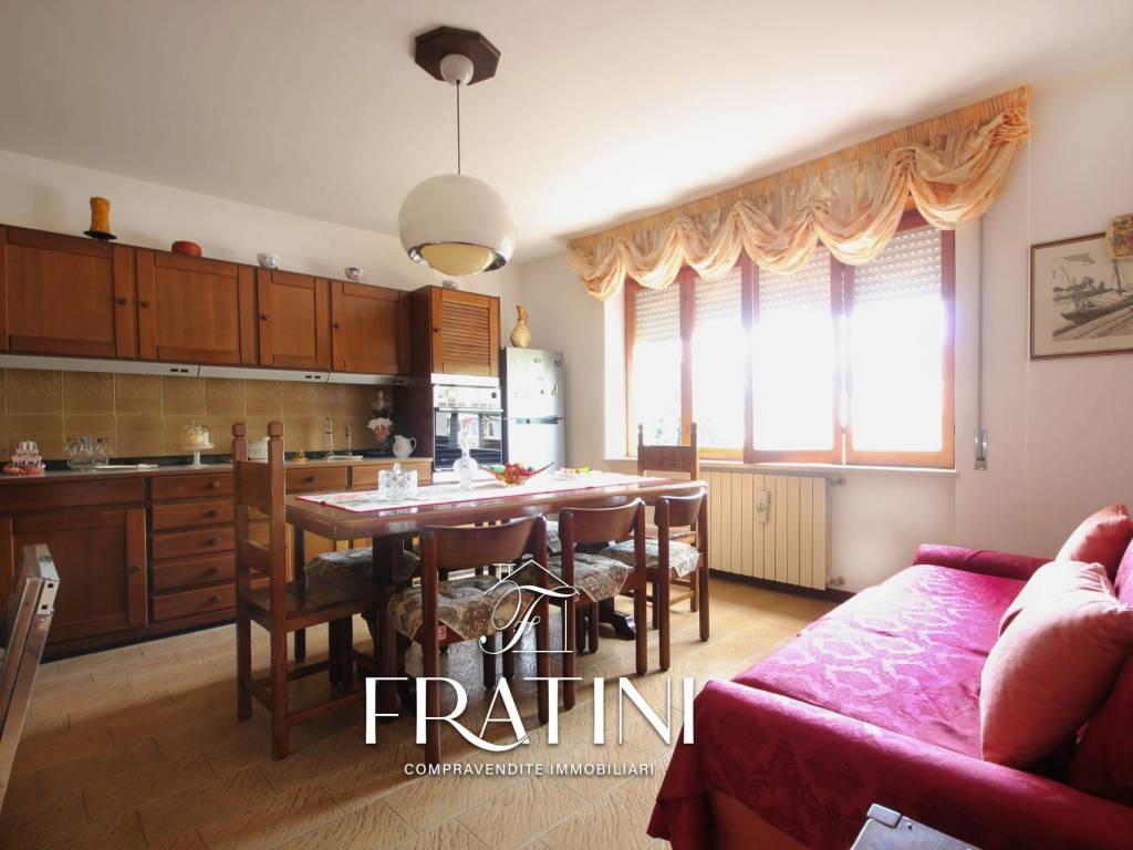 Casa indipendente a Campli in Frazione Garrufo Viale Rozzi, 17 - Foto 4