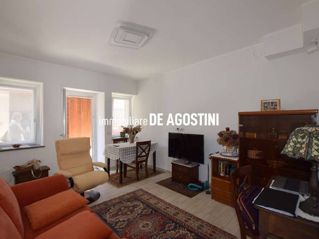 Appartamento a Arona in via Felice Cavallotti 24 - Foto 4