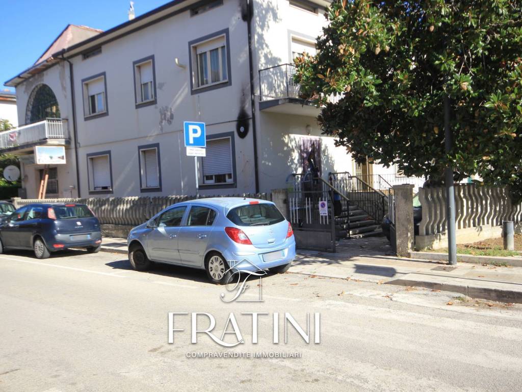 Casa indipendente a Sant'egidio alla vibrata in via Camillo Benso Conte di Cavour, 10 - Foto 3