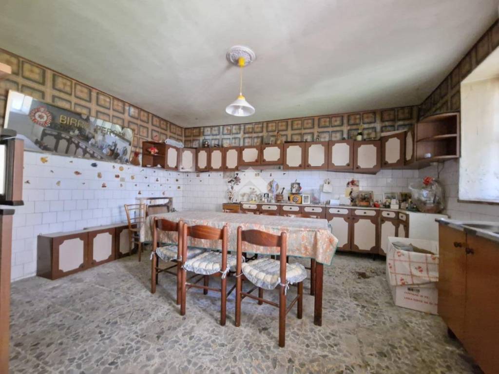 Casa indipendente a Sant'agata de' goti in C/da Cerreta - Foto 3