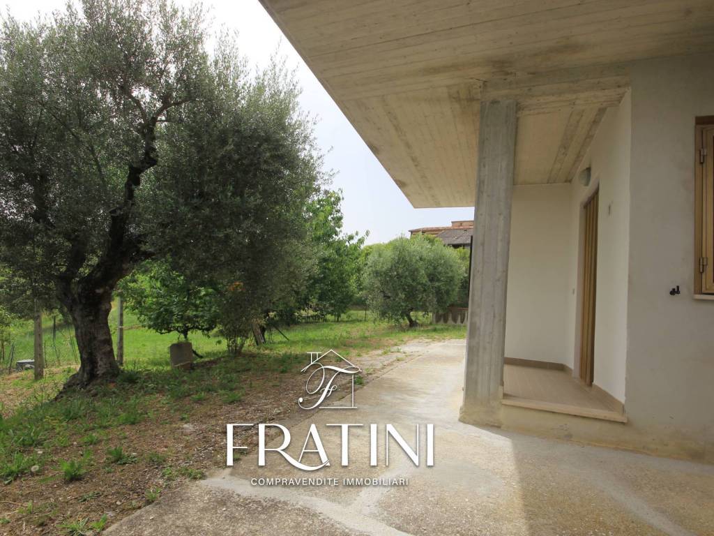 Casa indipendente a Civitella del tronto in Frazione Raieto - Foto 2