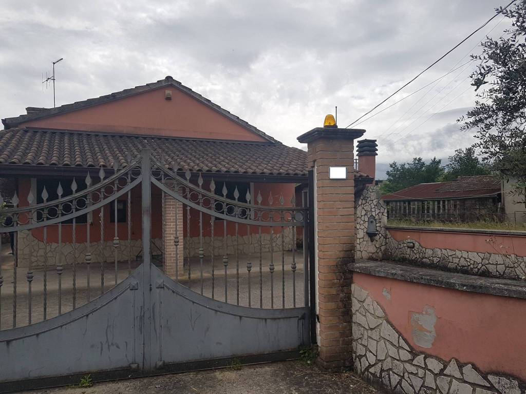 Villa a Frosinone in Variante Casilina - Foto 5