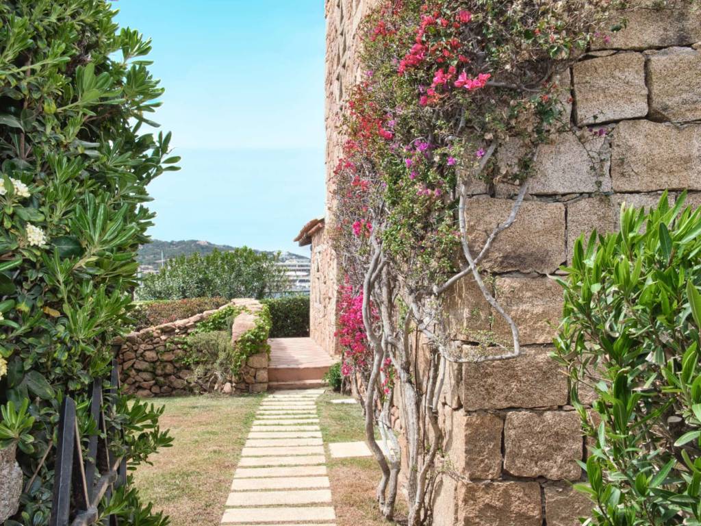 Appartamento a Arzachena in Via Porto Vecchio - Foto 3