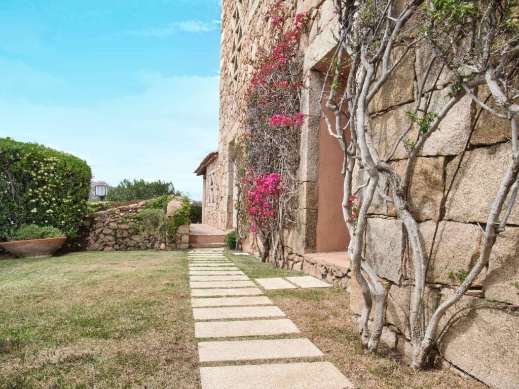 Appartamento a Arzachena in Via Porto Vecchio - Foto 4
