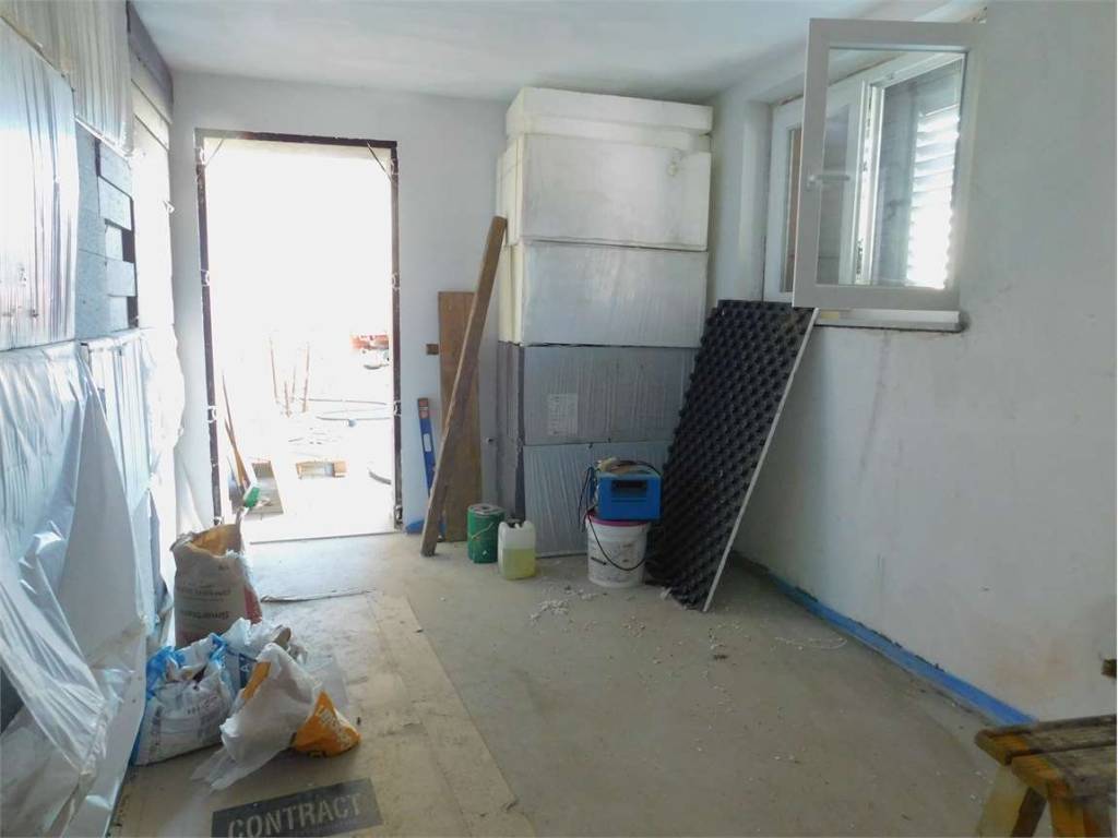 Villa a Besnate in via Piaggio , 26 - Foto 3