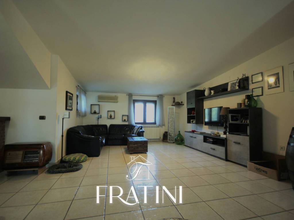 Attico / mansarda a Ancarano in Via Maiella, 2 - Foto 5