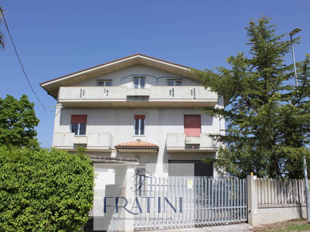 Casa indipendente a Campli in Floriano di sopra - Foto 2