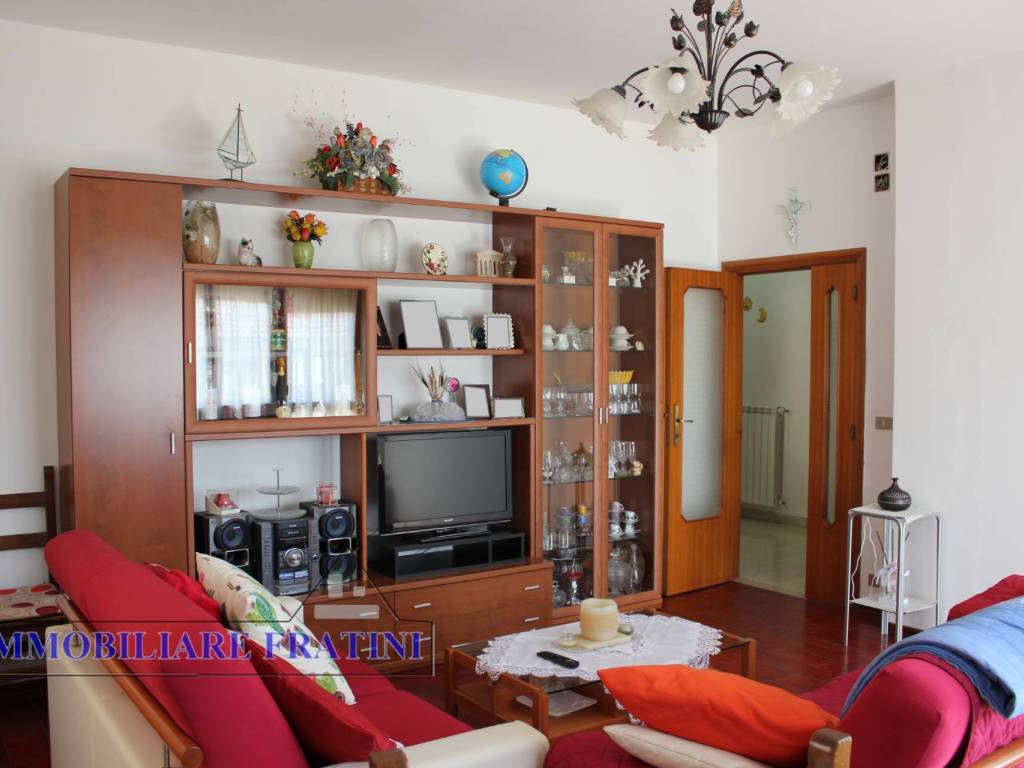 Appartamento a Sant'egidio alla vibrata in Via Roma, 86 - Foto 2