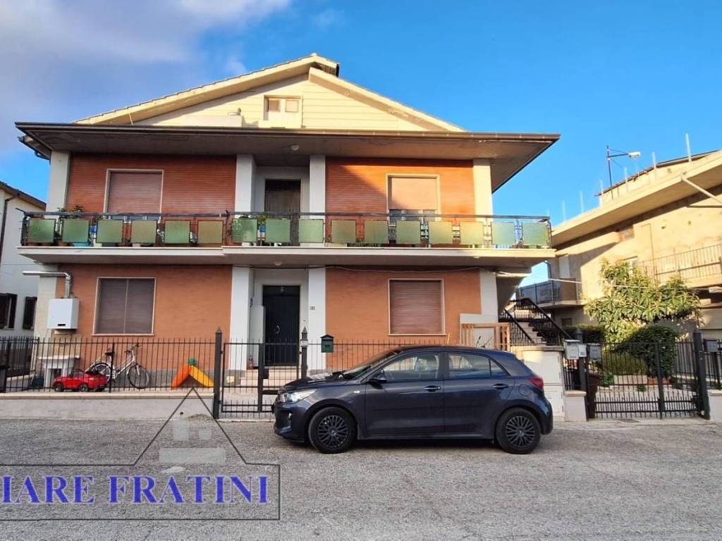 Casa indipendente a Sant'egidio alla vibrata in Sant'Egidio alla Vibrata - Foto 2