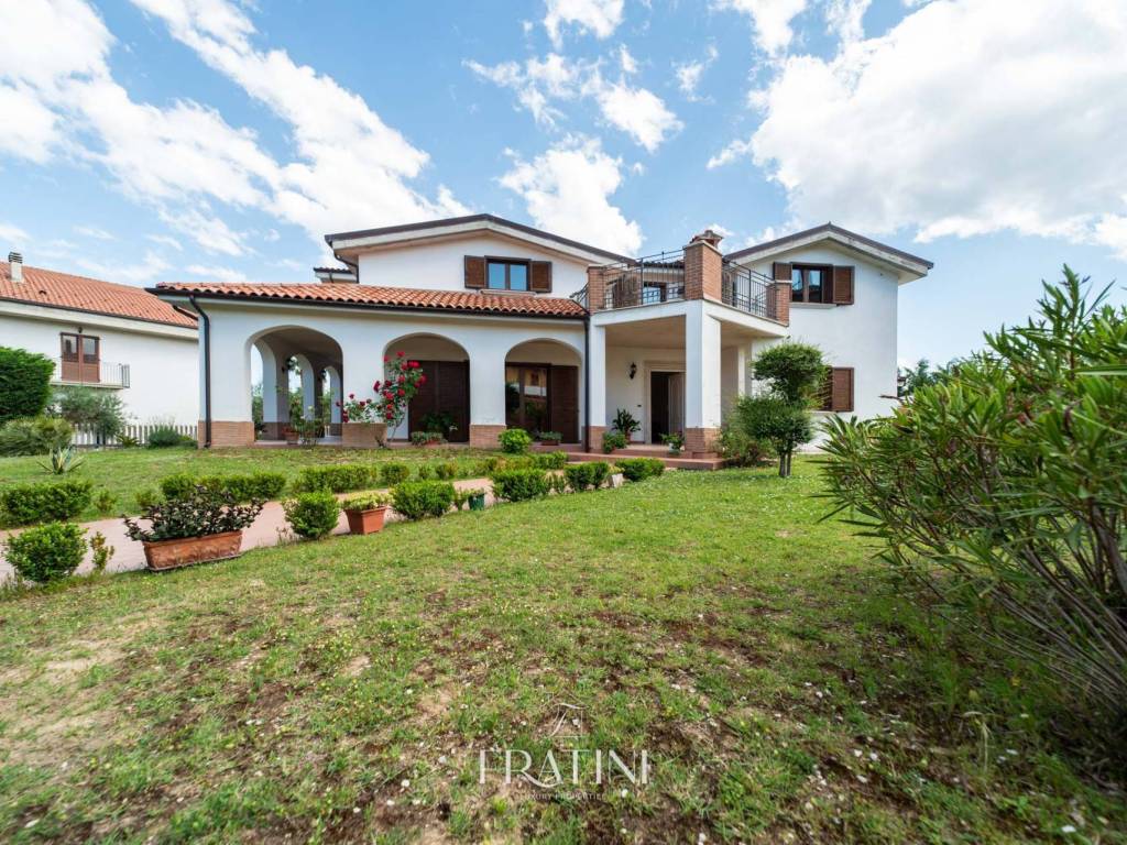 Villa a Sant'egidio alla vibrata in Sant'Egidio alla Vibrata - Foto 5