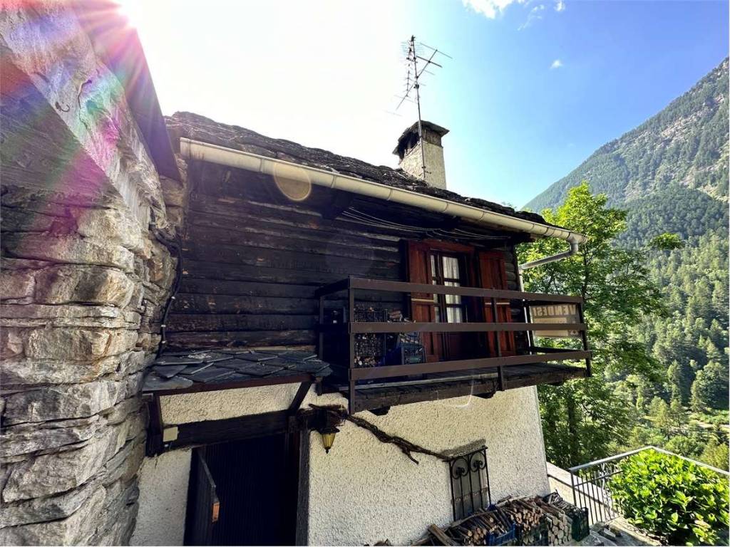 Rustico / casale a Varzo in Località Gebbo, SNC - Foto 2