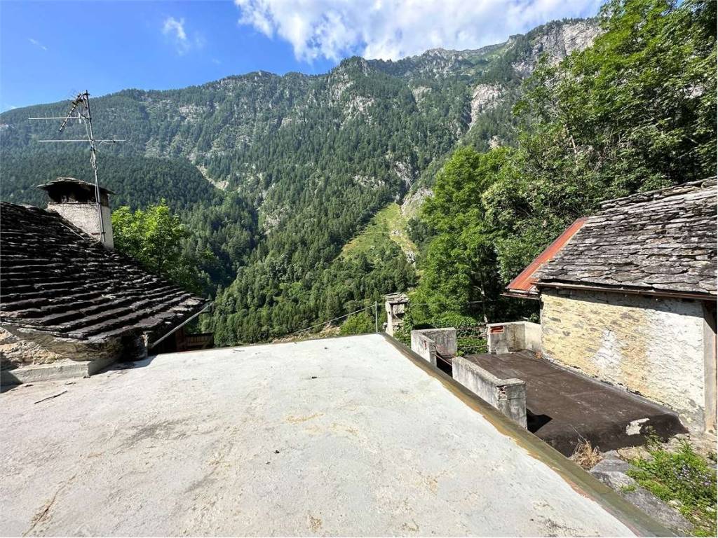Rustico / casale a Varzo in Località Gebbo, SNC - Foto 5