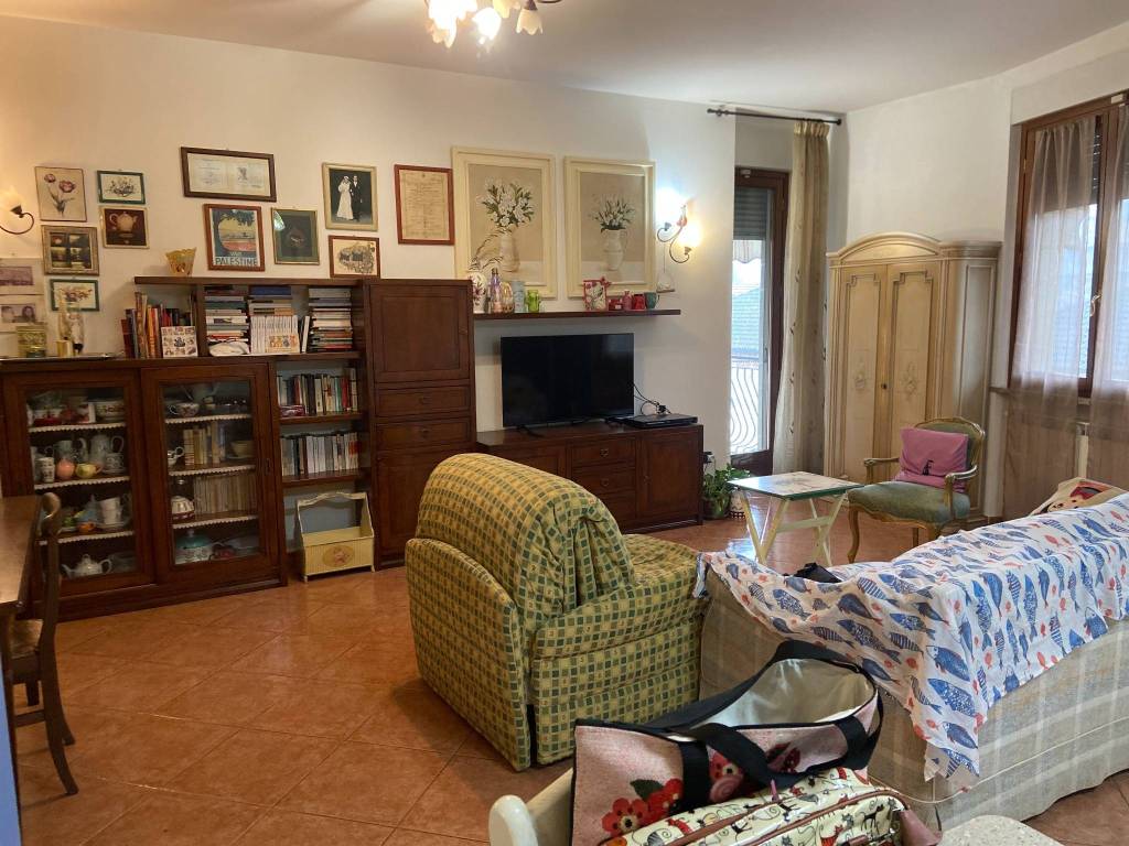 Appartamento a Serravalle scrivia in Viale Martiri Benedicta - Foto 3