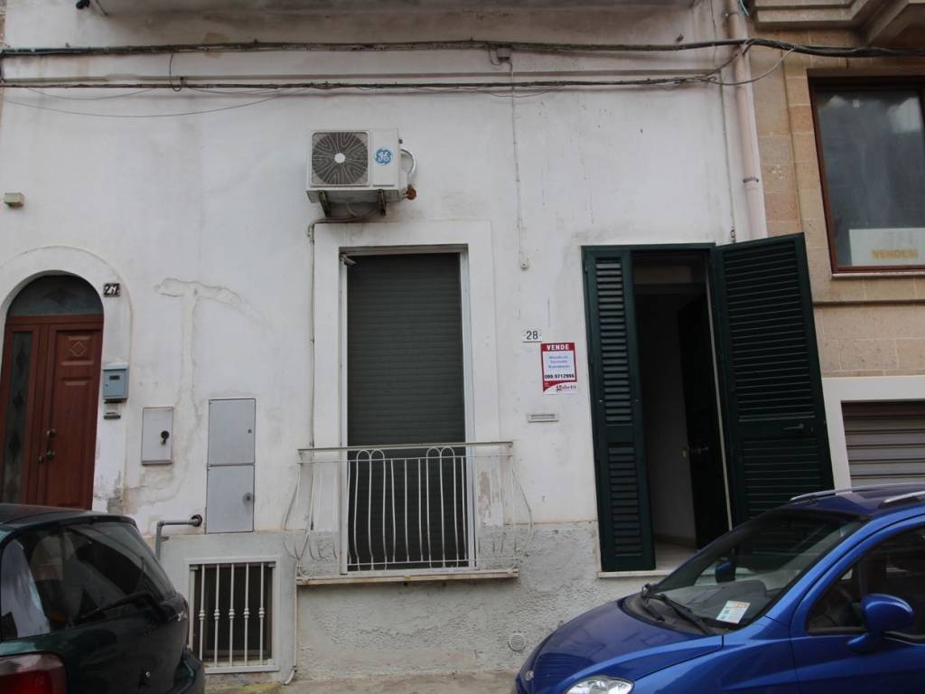 Casa indipendente a Manduria in Piazza Giannuzzi, 28 - Foto 2