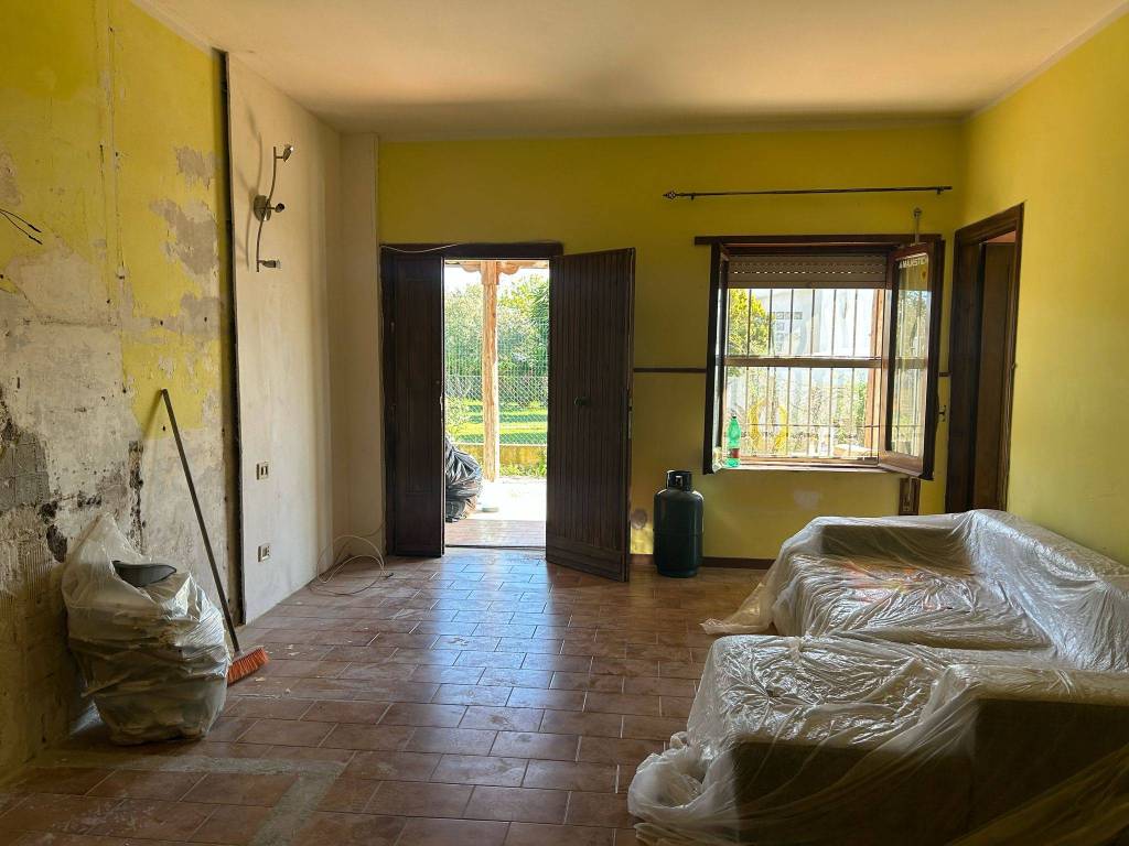 Villa a Aprilia in Via Gidora - Foto 5