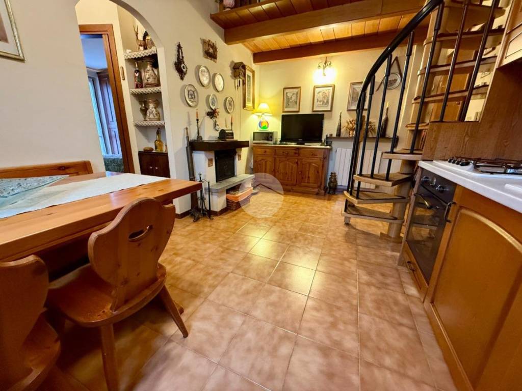 Appartamento a Ovindoli in Via del Ceraso, 20 - Foto 2