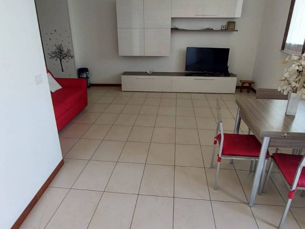 Appartamento a Monte roberto in Via Giuseppe Garibaldi, 2 - Foto 2