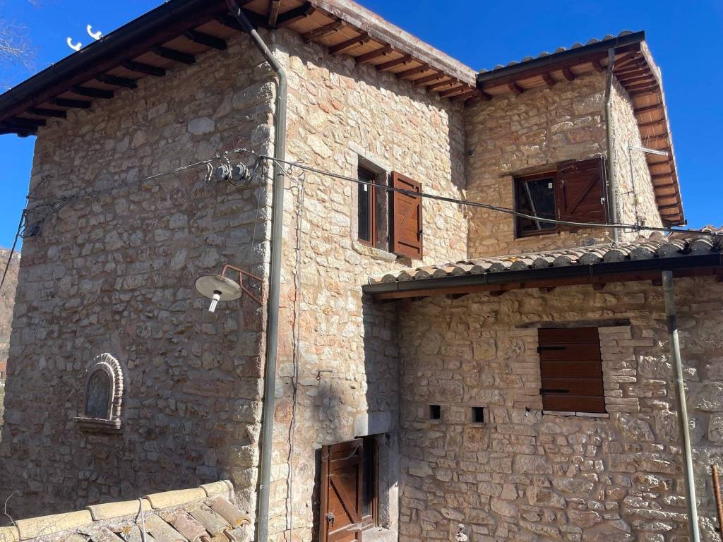 Rustico / casale a Sellano in Località Palombara, 5 - Foto 2