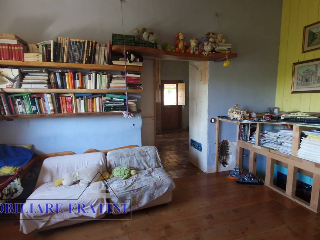 Casa indipendente a Roccafluvione in Via Poggio Paganello, 74 - Foto 2