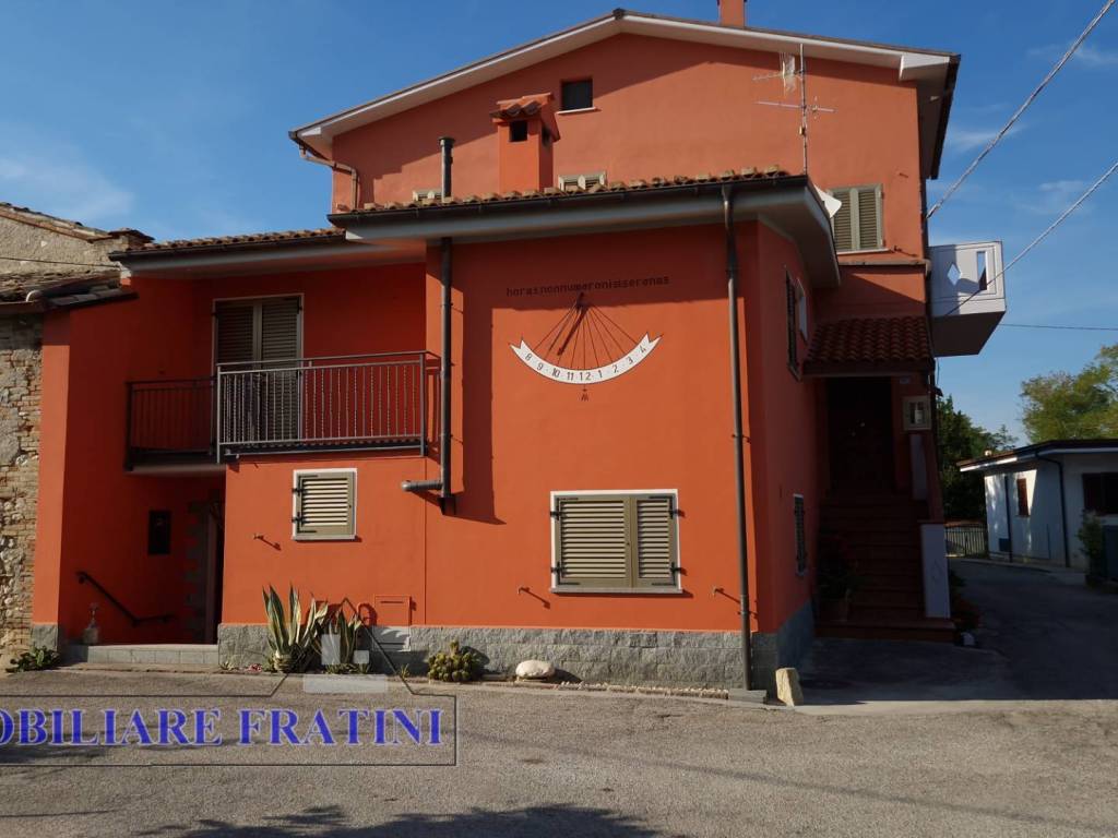 Casa indipendente a Sant'egidio alla vibrata in Sant'Egidio alla Vibrata - Foto 2