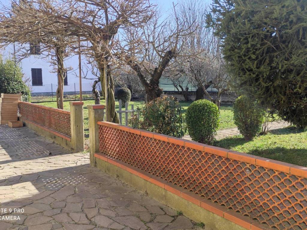 Villa a Alessandria in Via Ignazio Giuseppe Bertola Roveda, 36 - Foto 2