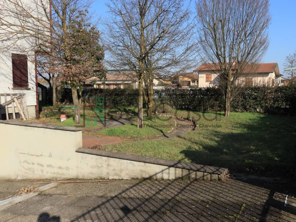 Villa a Castelnuovo bocca d'adda in Via Roma - Foto 5