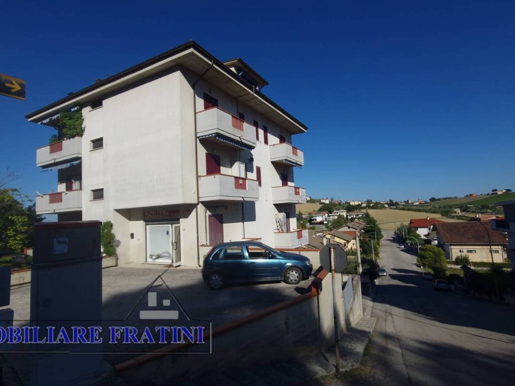 Appartamento a Ancarano in Via San Rocco, 28 - Foto 2