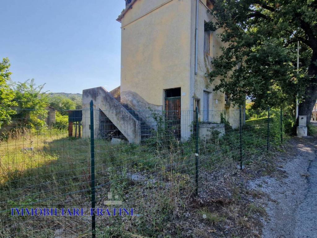 Rustico / casale a Campli in Via della Madonna, 19 - Foto 3