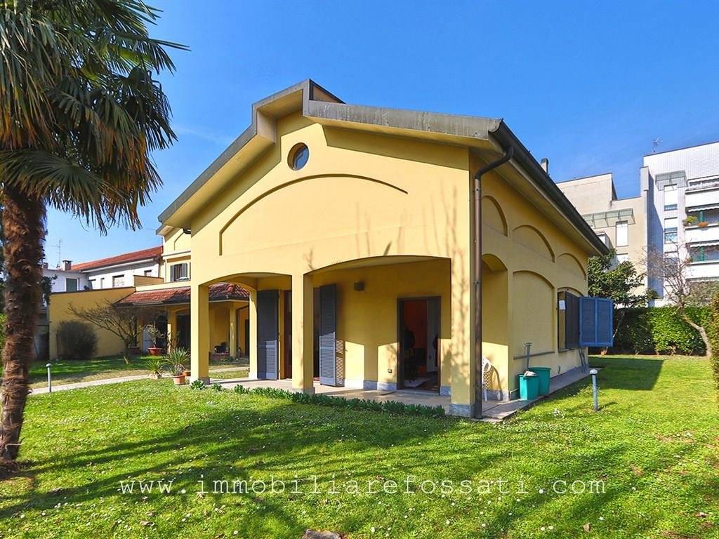 Villa a Lissone in via Cattaneo, 27 - Foto 3